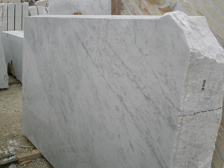 Bianco Carrara C lastre grezze 2 cm