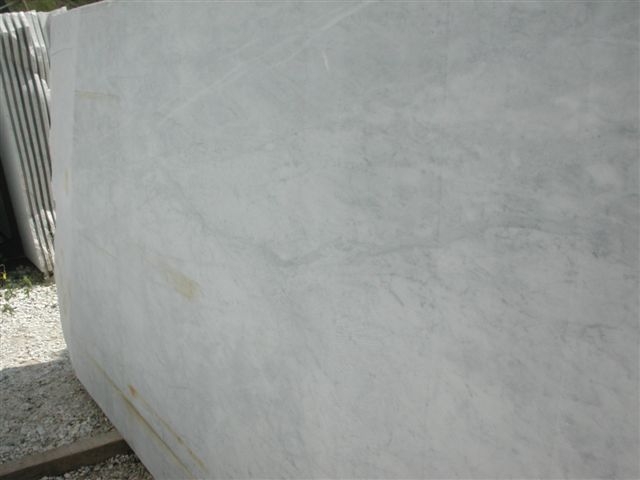 Bianco Carrara D per edilizia, lastre grezze 2 cm